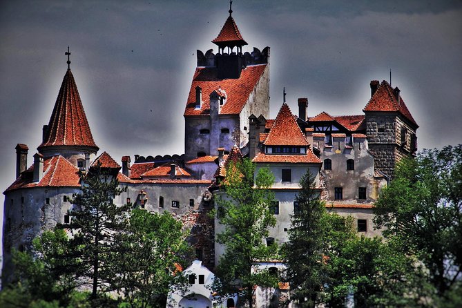 4 Days Private Tour in Transylvania: Sibiu, Sighisoara and Brasov - Day 1: Peles Castle, Bran Castle, and Brasov’s Old City walking tour