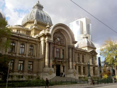 Bucharest: City Highlights Guided Walking Tour - Calea Victoriei: the boulevard that turns into a walking architecture course