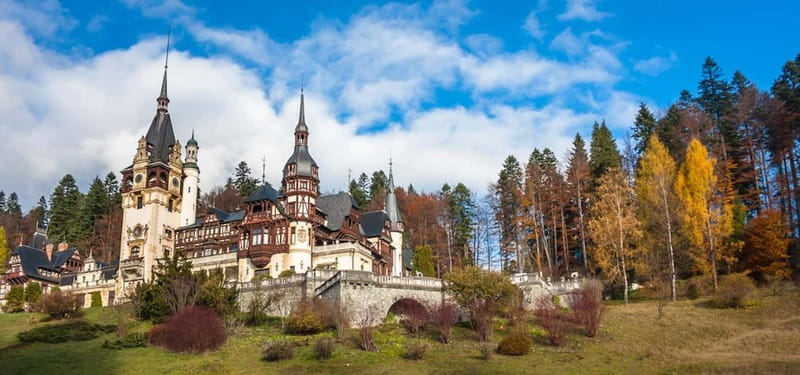 Bucharest: Dracula’s Castle, Peles Castle & Brasov Day Trip - Key highlights worth knowing