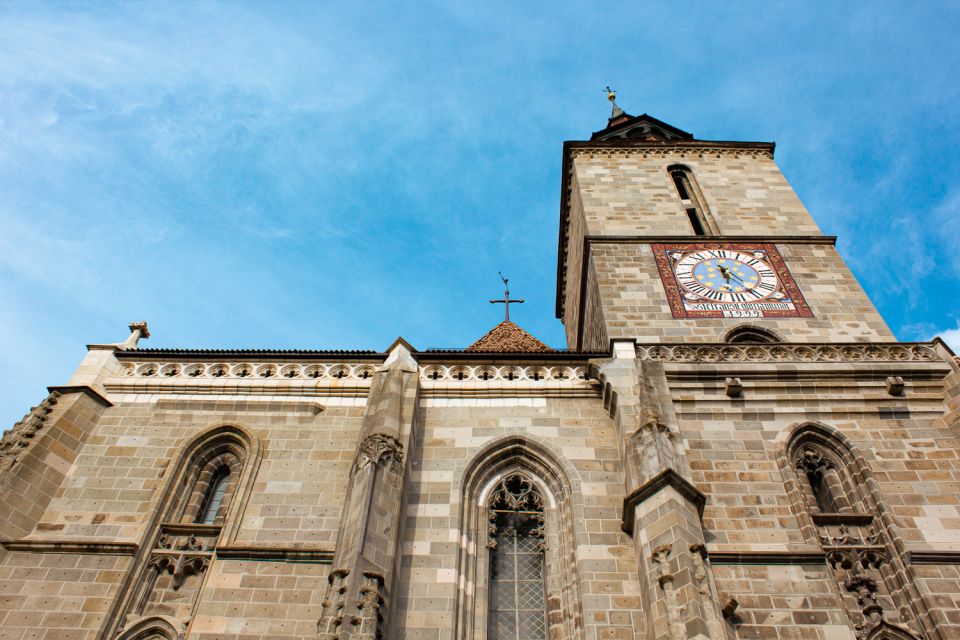 Bucharest: Dracula's Castle, Peles Castle, & Brasov Old Town - Transportation, comfort, and the small issues you should plan for
