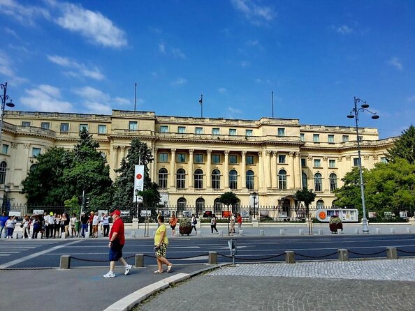 Bucharest Essential Tour: Old Town, Calea Victoriei & Communism - Meeting Point to Final Stop: Where the Walk Starts and Finishes