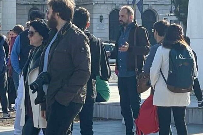 Bucharest in a nutshell - half day private walking tour - Meeting at Hanul lui Manuc: an easy start you can find
