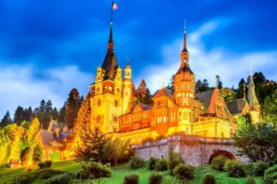 Bucharest: Peles & Dracula's Castle and Brasov Full-Day Trip - Getting to Peleș and Bran: Central Pickup, Comfortable Bus, Smart Flow