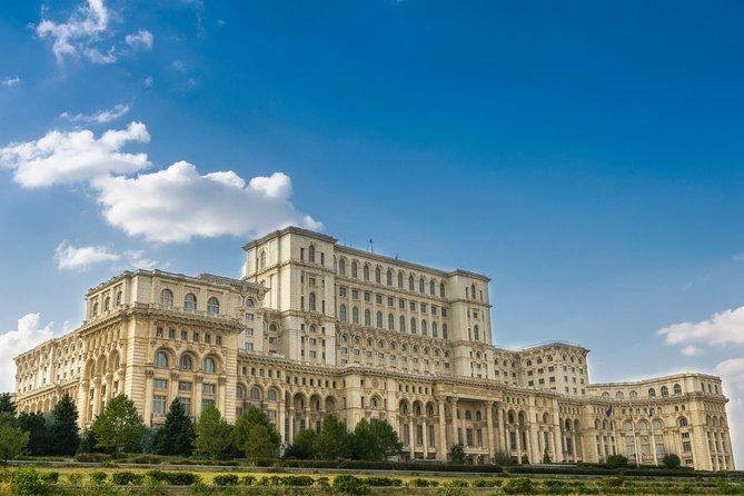 Bucharest Under Communism: Life, Terror & Hope - Start Point and Timing: When the City Feels Most Alive