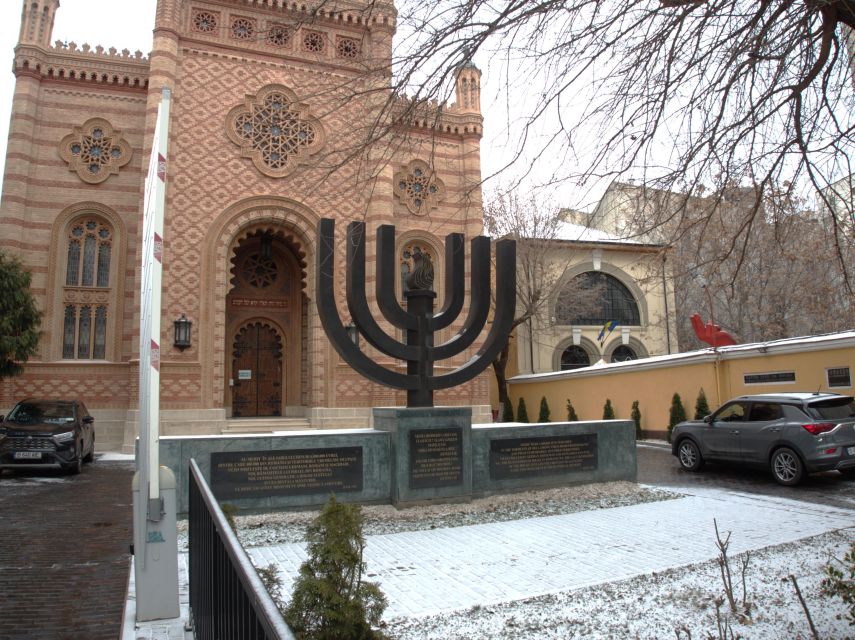 The Jewish heritage of Bucharest - half day walking tour - Meeting at Starbucks: an easy start, then quick orientation